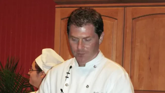 Food Network Strikes New Exclusive Multi-Year Deal with Chef, Restaurateur and Producer Bobby Flay
