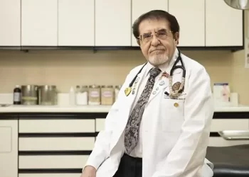 Renowned Bariatric Surgeon Dr. Now Comes to Lifetime in the New Show “The 6000 LB Diaries With Dr. Now” Coming January 6 [VIDEO]
