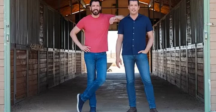 Drew and Jonathan Scott Share Their Passion for Ranch Life in HGTV’s Newly Greenlighted Series “Chasing the West” (wt)