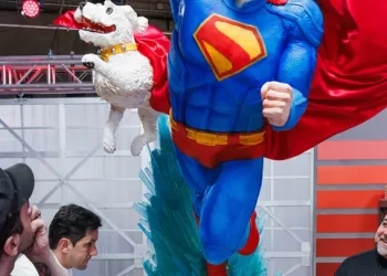 Duff Goldman Takes on Food Network’s Biggest Cake Build Competition Ever in Brand-New Series “Super Mega Cakes”
