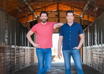 Drew and Jonathan Scott Saddle Up to Give Prospective Home Buyers a Taste of Ranch Life in New HGTV Series “Chasing the West” Premiering Thursday, July 10, @ 9PM ET/PT