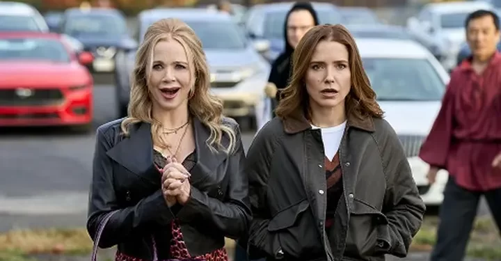 Roku Originals Hits the Road for Sophia Bush and Lauren Holly Comedy Feature “Broad Trip”