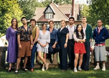 “Maxton Hall – The World Between Us” Successfully Wraps Filming for Third and Final Season